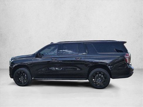 Used 2023 Chevrolet Suburban RST w/ Max Trailering Package AWD/4WD image 9