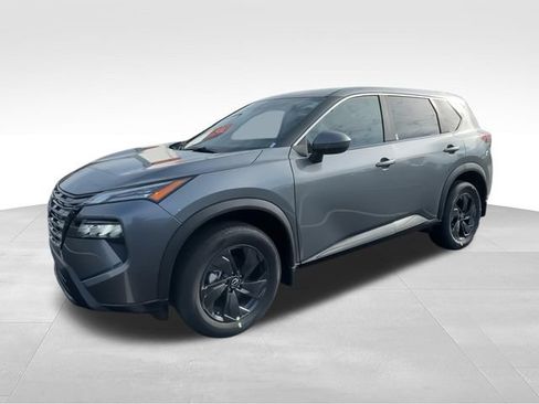 Certified 2026 Nissan Rogue SV w/ Cold Weather Package AWD/4WD image 4