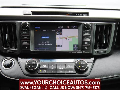 Used 2018 Toyota RAV4 Limited image 20