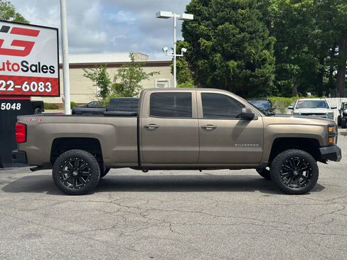Used 2014 Chevrolet Silverado 1500 LT w/ LT Convenience Package AWD/4WD image 2