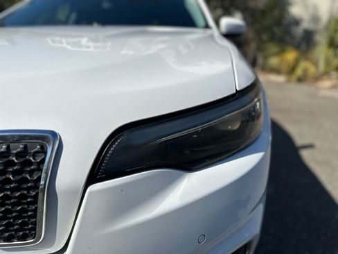 Used 2019 Jeep Cherokee Limited w/ Technology Group image 5