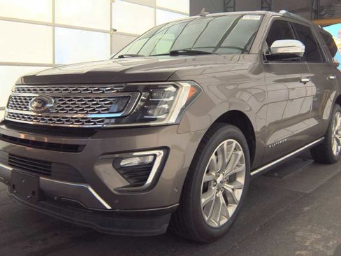 Used 2018 Ford Expedition Platinum image 21