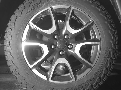 Used 2025 Jeep Compass Trailhawk AWD/4WD image 15