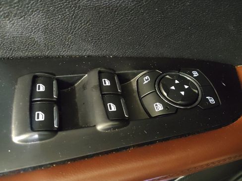 Used 2017 Lincoln MKX Reserve image 27