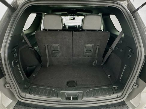 Used 2024 Dodge Durango GT RWD image 27