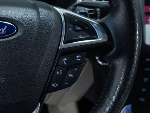 Used 2016 Ford Edge Titanium w/ Technology Package FWD image 15
