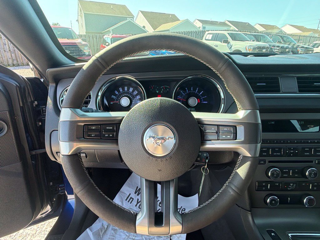 Used 2011 Ford Mustang GT RWD image 18