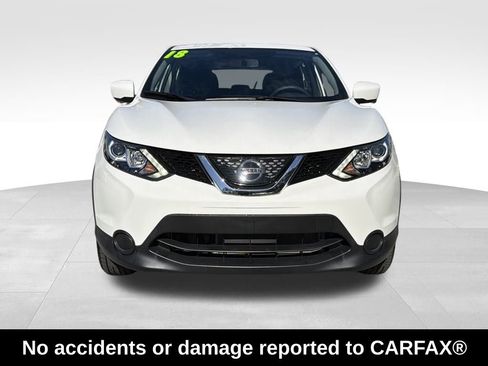 Used 2018 Nissan Rogue Sport S w/ S Appearance Package image 2