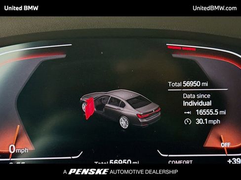 Used 2020 BMW 740i image 7