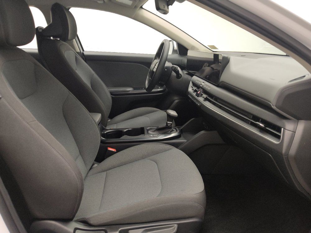 Used 2025 Kia K4 FWD image 21