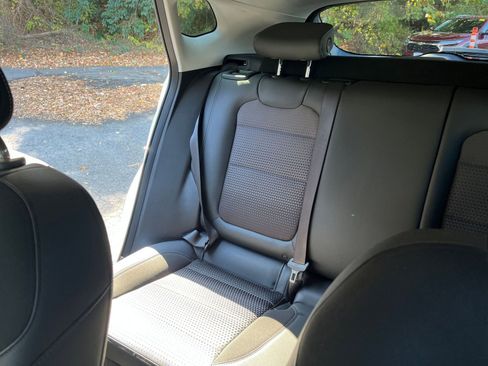 Used 2025 Chevrolet Trax LT image 35