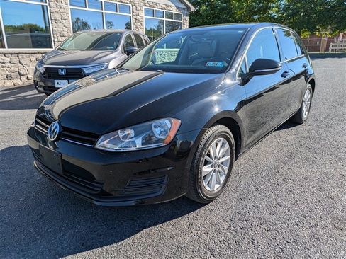 Used 2015 Volkswagen Golf S FWD image 2