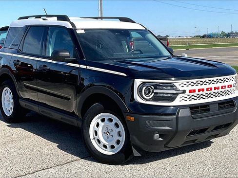 Used 2025 Ford Bronco Sport Heritage w/ Convenience Package AWD/4WD image 36