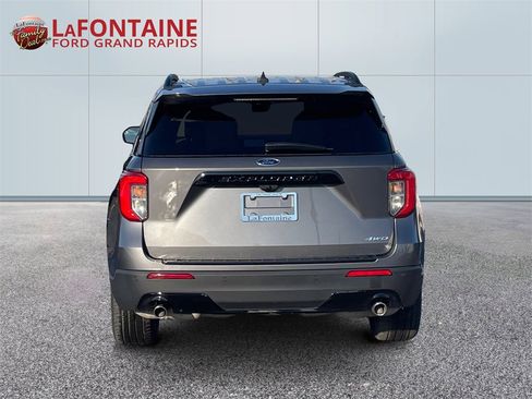 Certified 2023 Ford Explorer ST-Line image 6