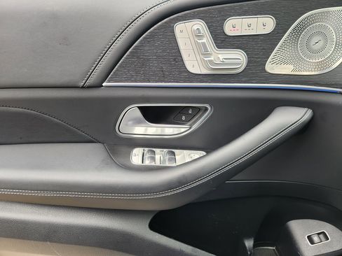 Certified 2025 Mercedes-Benz GLE 63 AMG S image 22