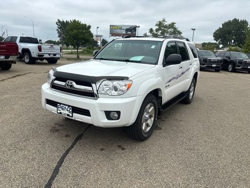 Used 2008 Toyota 4Runner SR5 w/ SR5 Extra Value Pkg 1 AWD/4WD image 1