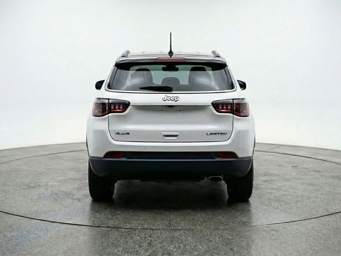 Used 2025 Jeep Compass Limited AWD/4WD image 6