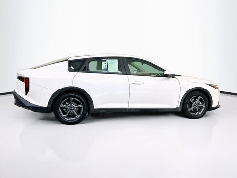 Used 2025 Kia K4 FWD image 10
