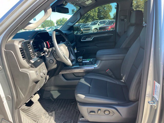 Used 2026 Chevrolet Silverado 1500 LTZ RWD image 15