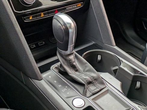 Used 2019 Volkswagen Atlas SEL image 17