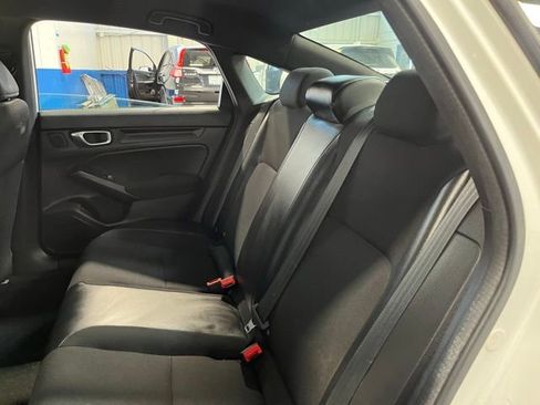 Used 2023 Honda Civic Sport image 18