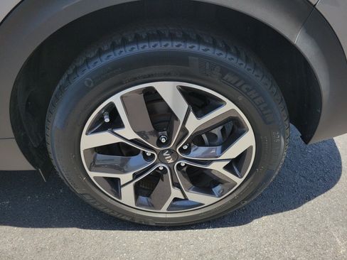 Used 2020 Kia Sportage EX w/ EX Technology Package FWD image 31