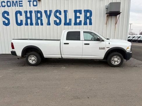 Used 2018 RAM 2500 Tradesman image 9