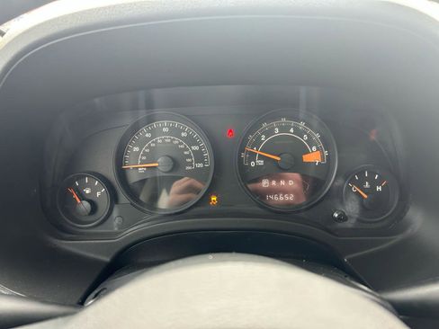 Used 2016 Jeep Patriot 75th Anniversary w/ Power Value Group FWD image 22