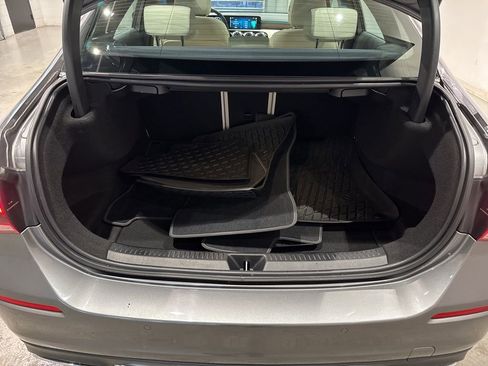 Used 2022 Mercedes-Benz A 220 4MATIC image 40