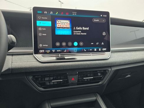 New 2026 Volkswagen Tiguan S image 26