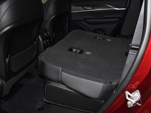 New 2025 Jeep Grand Cherokee Limited image 29