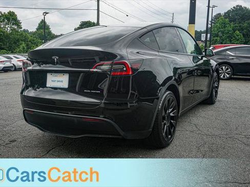 Used 2021 Tesla Model Y Long Range AWD/4WD image 15