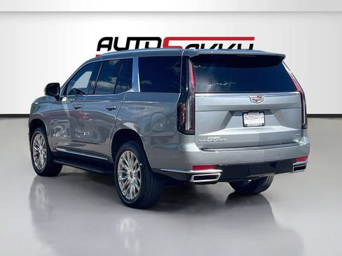 Used 2024 Cadillac Escalade Premium Luxury AWD/4WD image 5