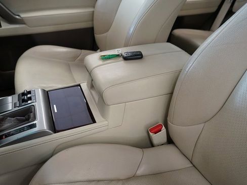 Used 2017 Lexus GX 460 image 29