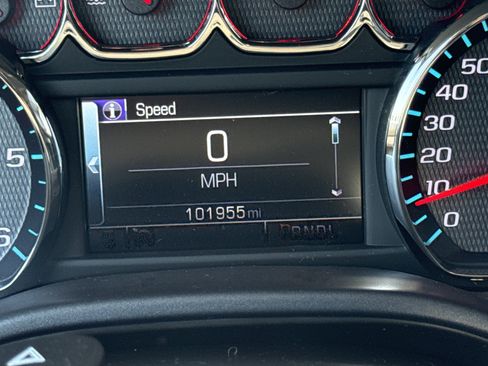 Used 2018 Chevrolet Silverado 1500 LT w/ All Star Edition AWD/4WD image 5