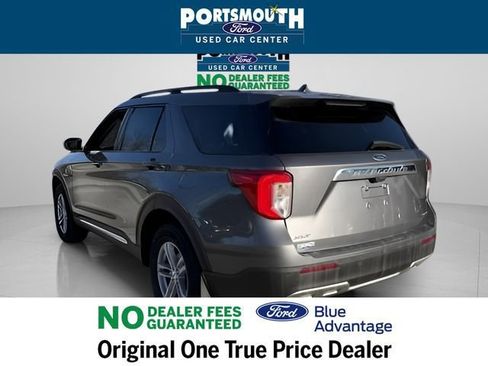 Used 2022 Ford Explorer XLT w/ Equipment Group 202A AWD/4WD image 31