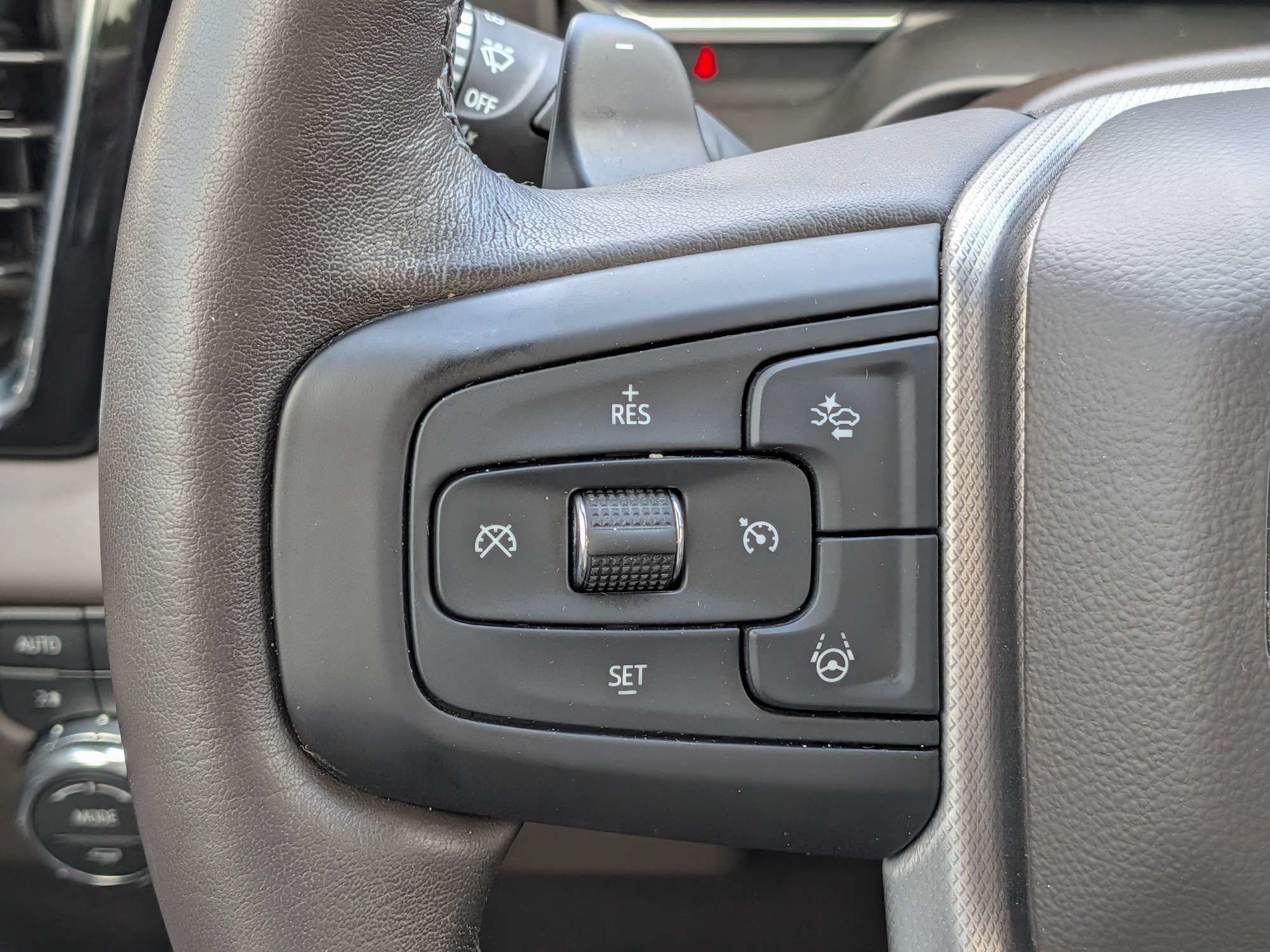 Used 2025 GMC Sierra 1500 Denali AWD/4WD image 26