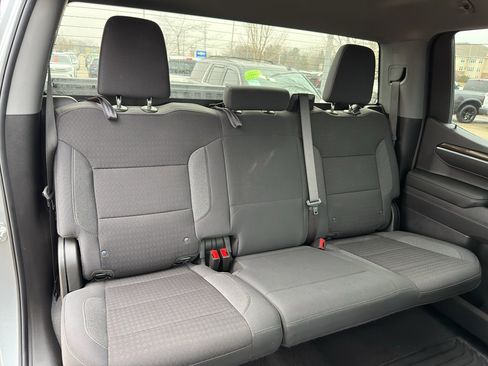 Used 2025 Chevrolet Silverado 1500 LT image 46