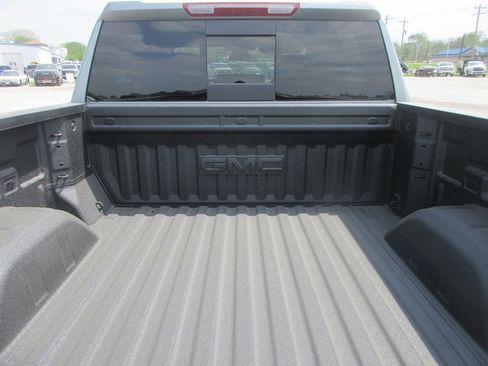 New 2026 GMC Sierra 1500 AT4 image 7