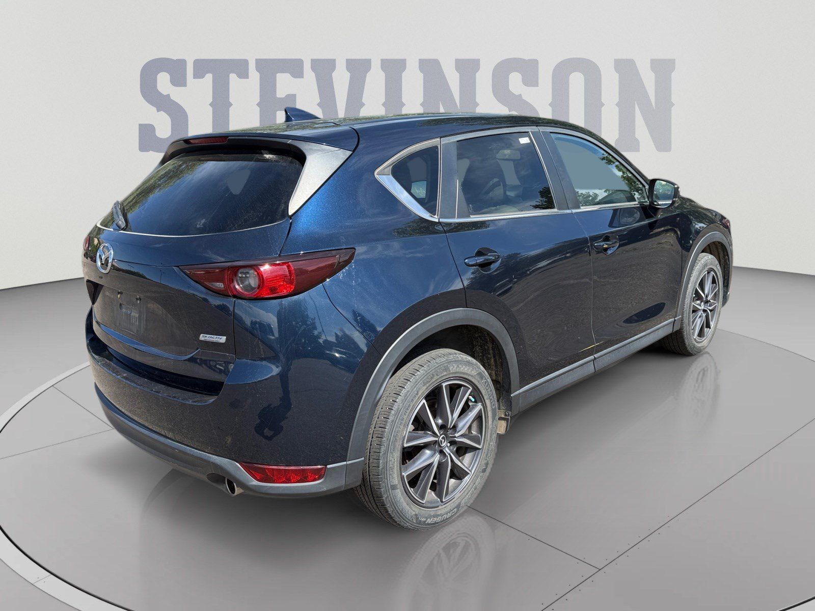 Used 2018 MAZDA CX-5 Touring w/ Preferred Equipment Package AWD/4WD image 5