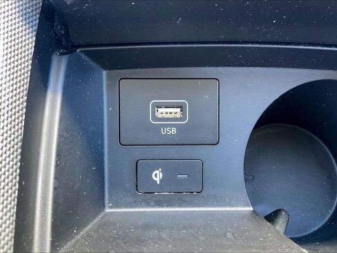 Used 2023 Hyundai Santa Fe Limited image 39