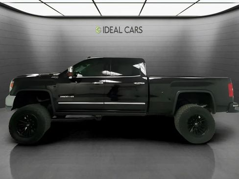 Used 2019 GMC Sierra 2500 SLT w/ Driver Alert Package AWD/4WD image 8