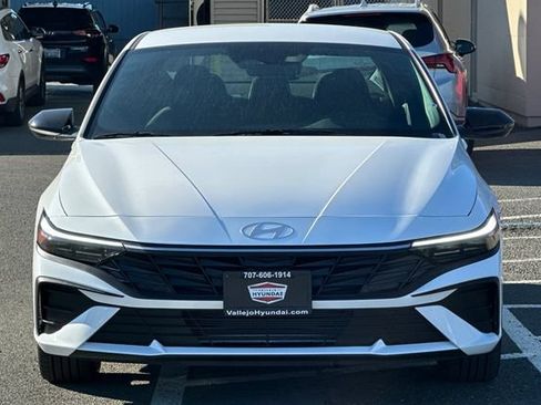 Certified 2026 Hyundai Elantra Sport FWD image 3