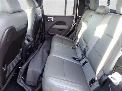 New 2026 Jeep Gladiator Mojave AWD/4WD image 8