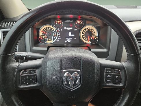 Used 2018 RAM 1500 Big Horn image 24