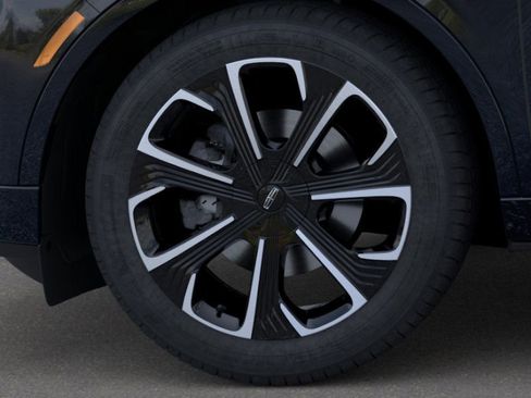 New 2026 Lincoln Nautilus Reserve image 19