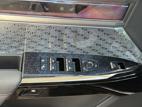 New 2026 BMW 740i xDrive w/ Executive Package AWD/4WD image 20