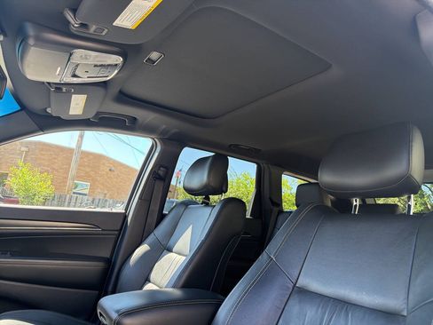 Used 2014 Jeep Grand Cherokee Limited AWD/4WD image 20