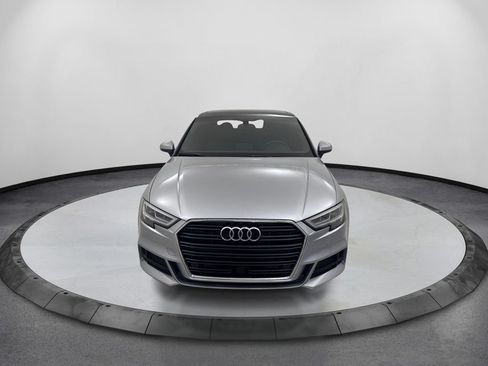 Used 2019 Audi A3 2.0T Premium Plus w/ Premium Plus Package FWD image 2