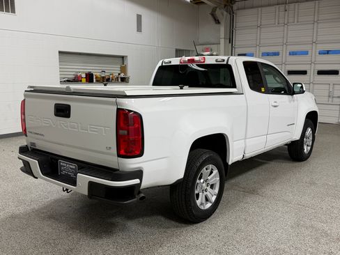 Used 2022 Chevrolet Colorado LT w/ Fleet Safety Package image 4